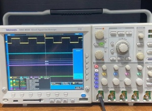 泰克Tektonix MSO4034混合示波器